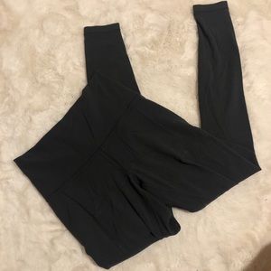 Lululemon Align Pant 28” size 6